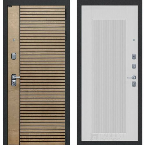 Входная дверь Labirint RITM 30 Амстрод 'Белый софт рельеф' 880x2050, открывание правое