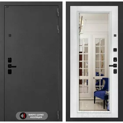 Входная дверь ACUSTIC с внутренней панелью зеркало фацет, цвет белый софт, размер по коробке 960х2050, правая